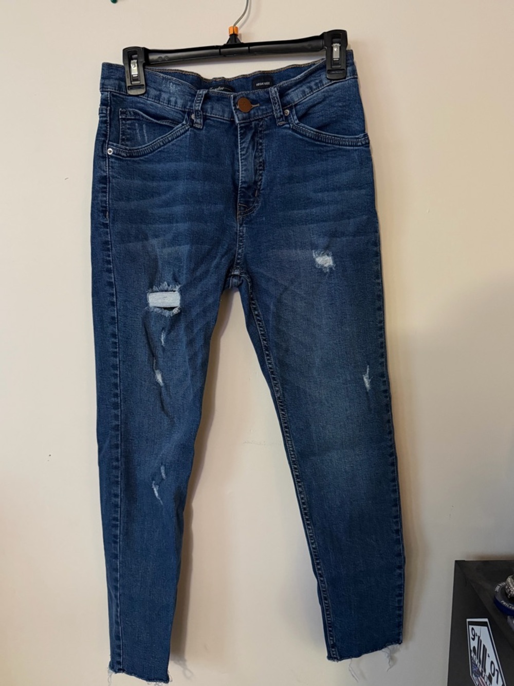 Dark Wash High Rise Distressed Skinny Jeans - Blue